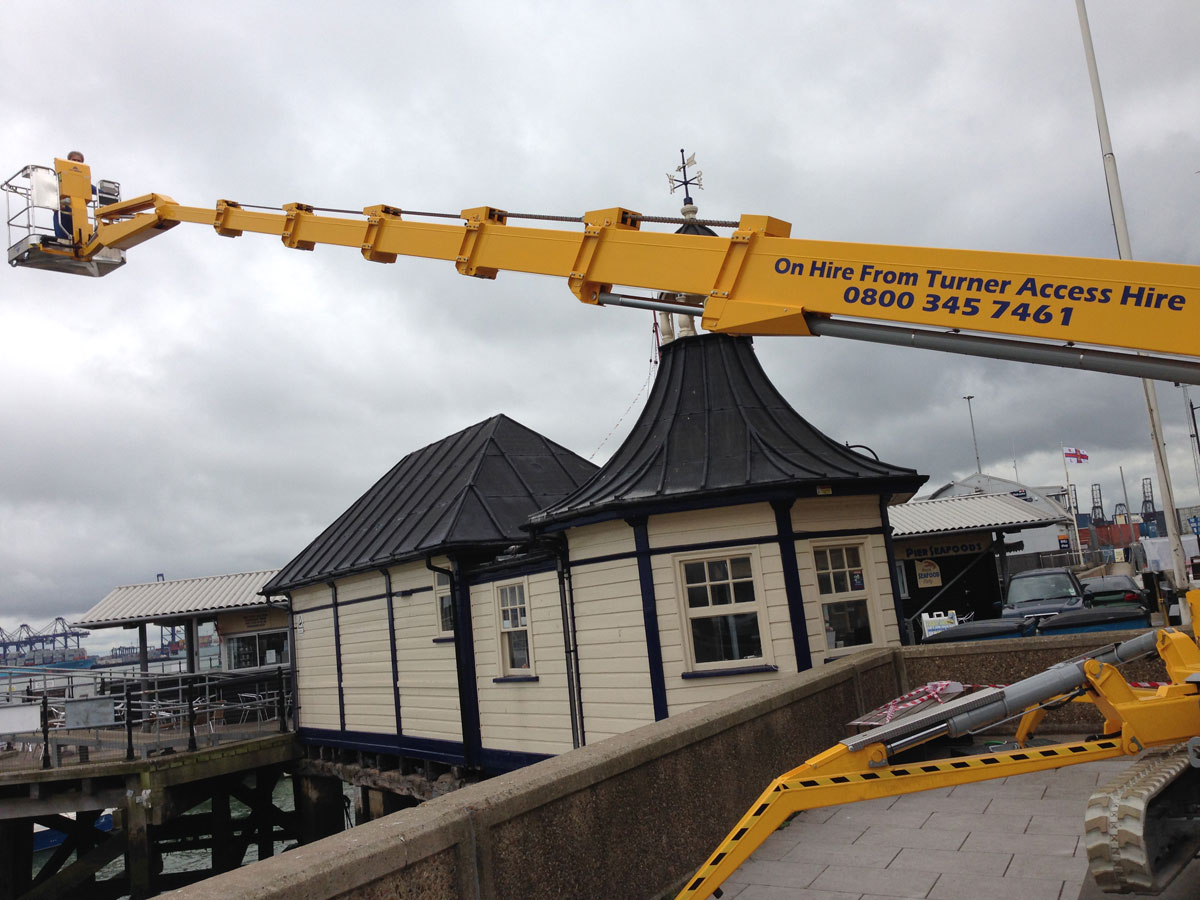 Tracked Access Platform Hire - London, UK