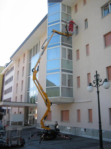 Spiderhire - Spider & Scissor Lift Hire