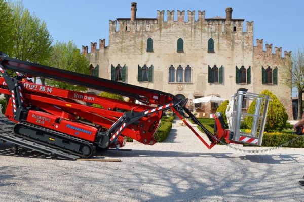 Tracked Access Platform Hire - London, UK